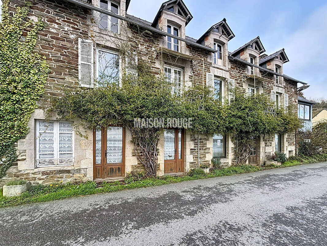 Maison à PLOUER-SUR-RANCE