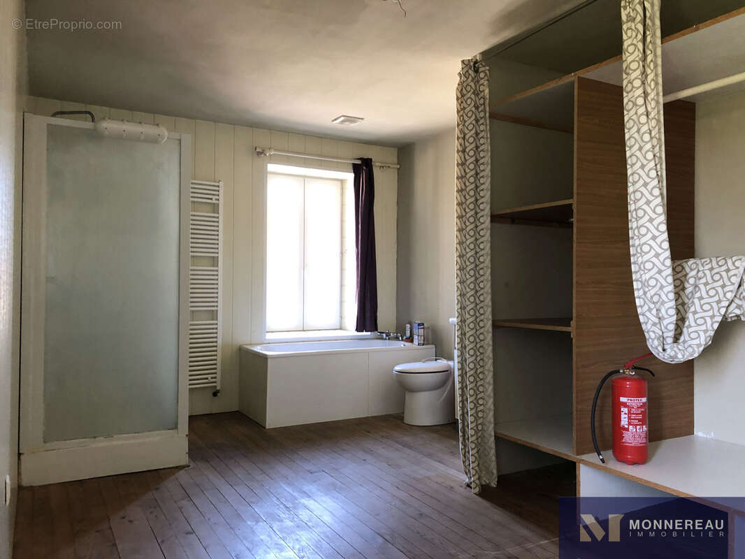 Appartement à MEUX