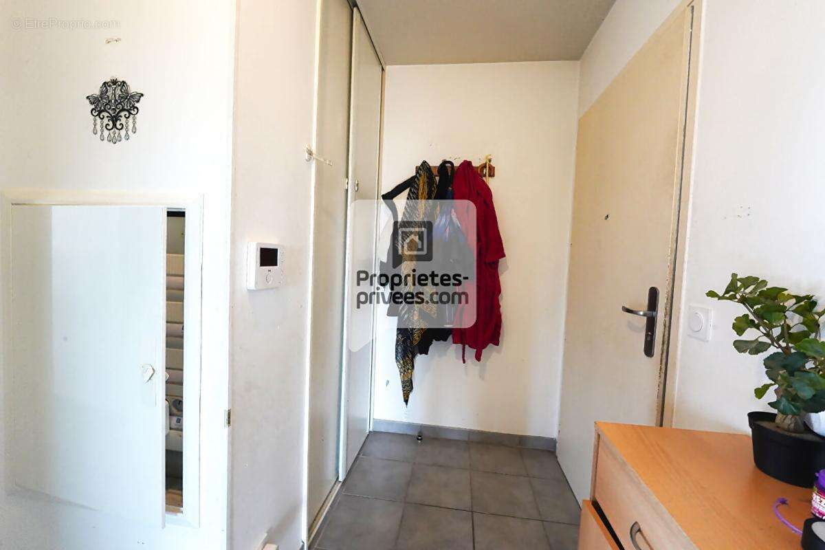 Saint martin d'heres t3 de 62m2 + garage - photo 10