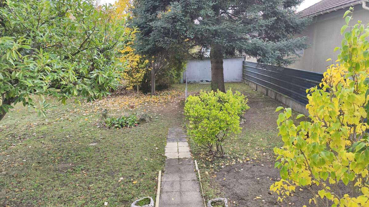 Maison à VIGNEUX-SUR-SEINE