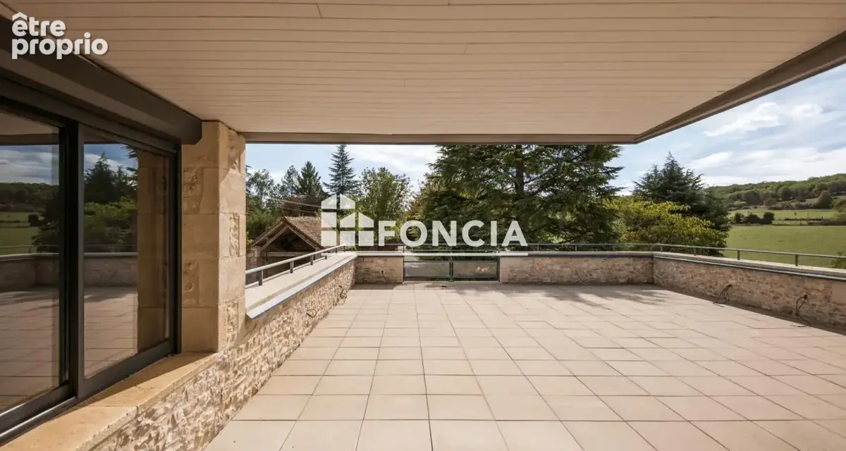 Propriété quercynoise d’exception — 249 m² habitables, piscine et 4,3 hectares, à 4 km de Villeneuve d’Aveyron - photo 11