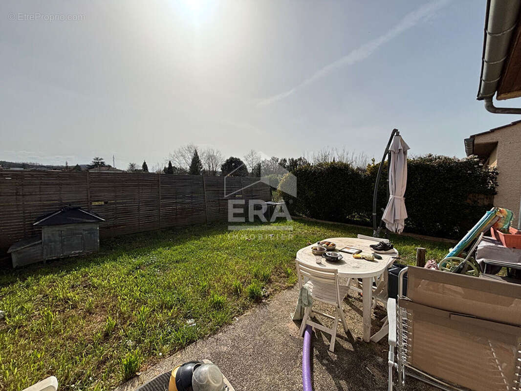 T2 avec terrasse et jardin - photo 4