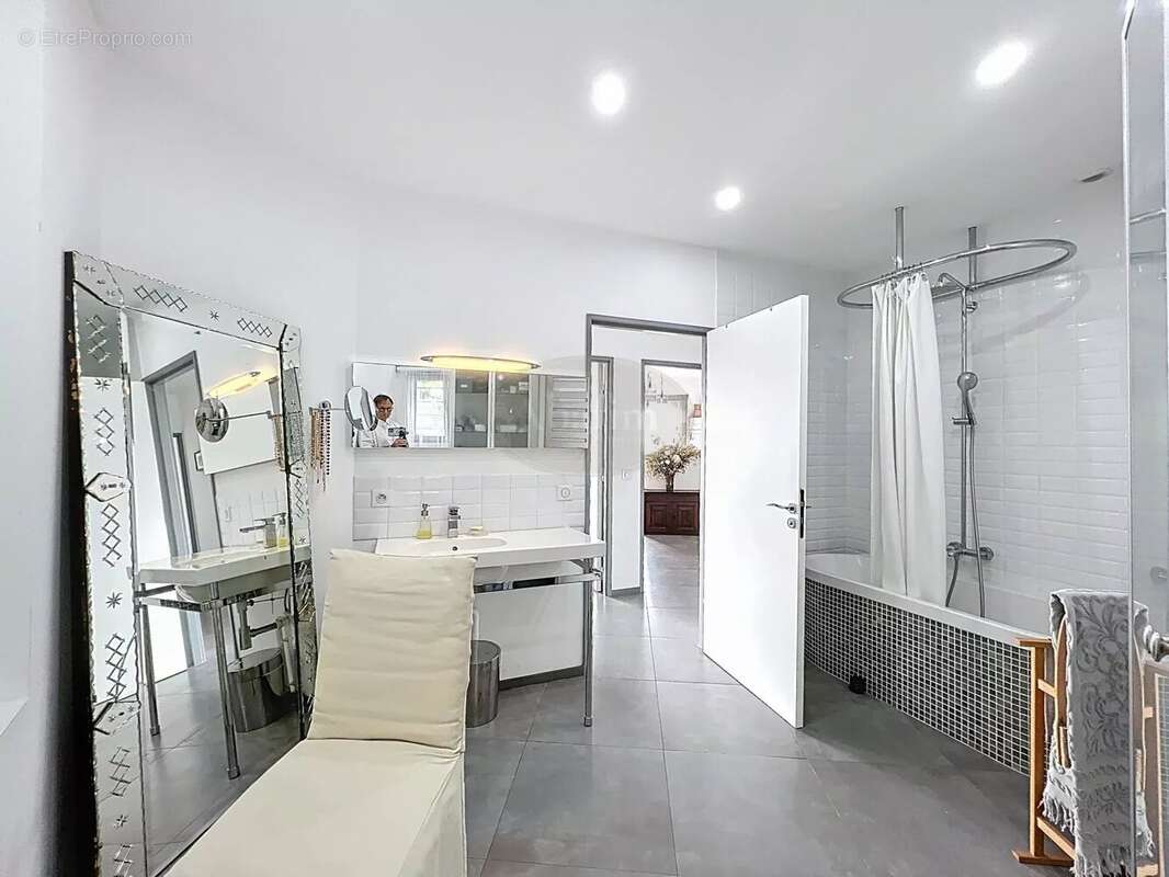 Maison à CAGNES-SUR-MER