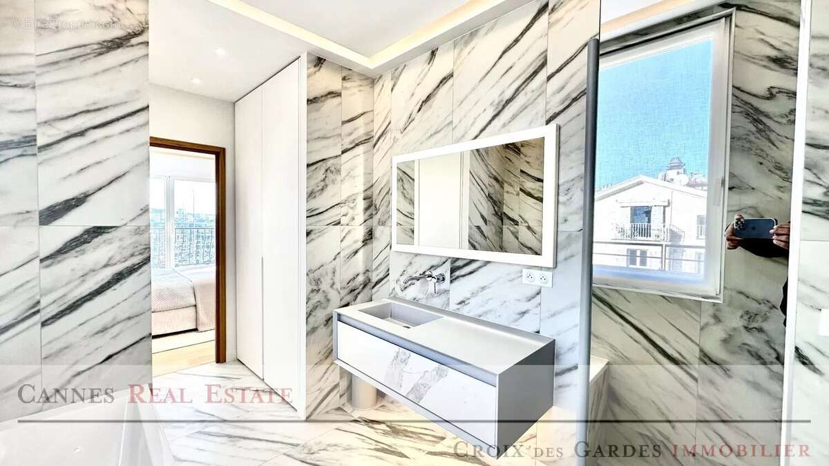 Appartement à CANNES