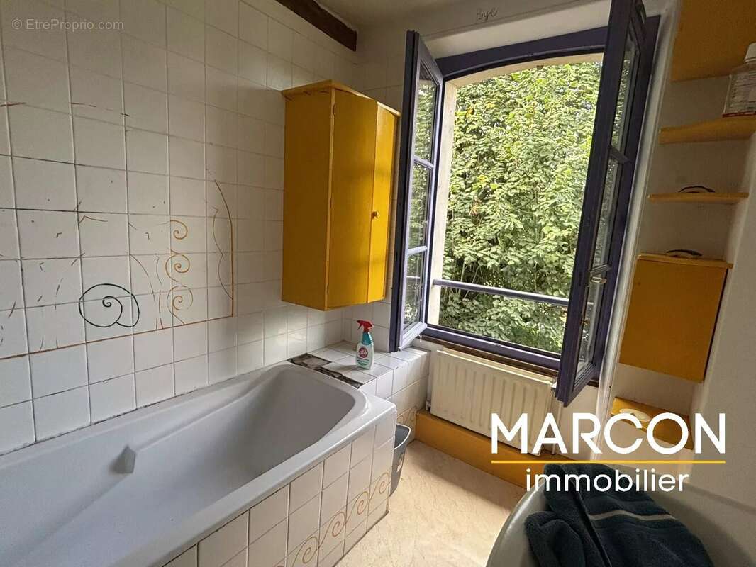 Maison à SAINT-MAURICE-LA-SOUTERRAINE