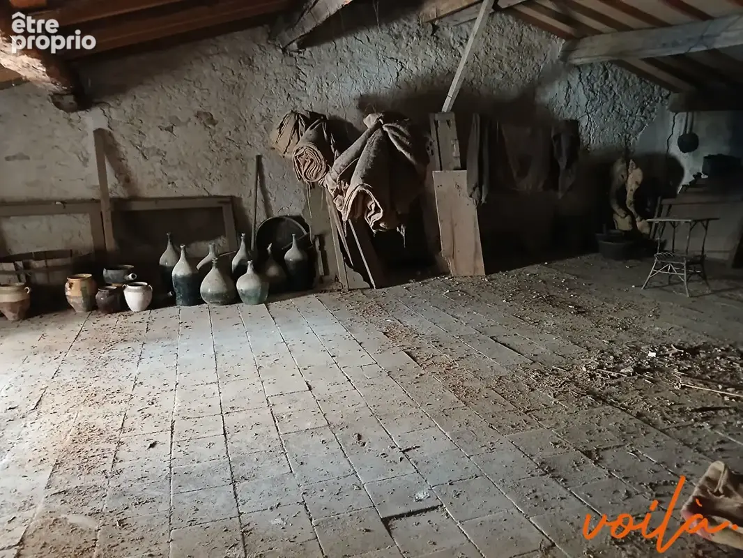 REF : FAMILIALE2- Carcassonne à 5 min maison 5 chambres avec cour et garage. - photo 11