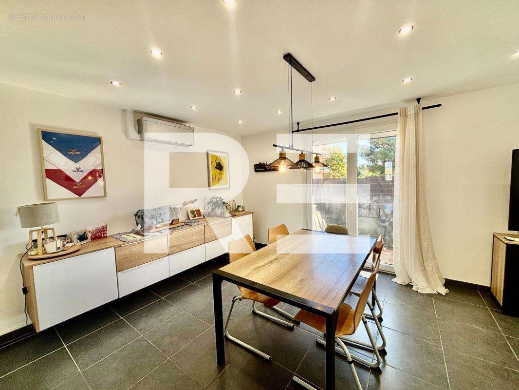 Appartement à NIMES