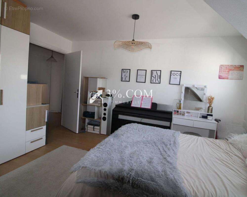 Appartement à ETEL