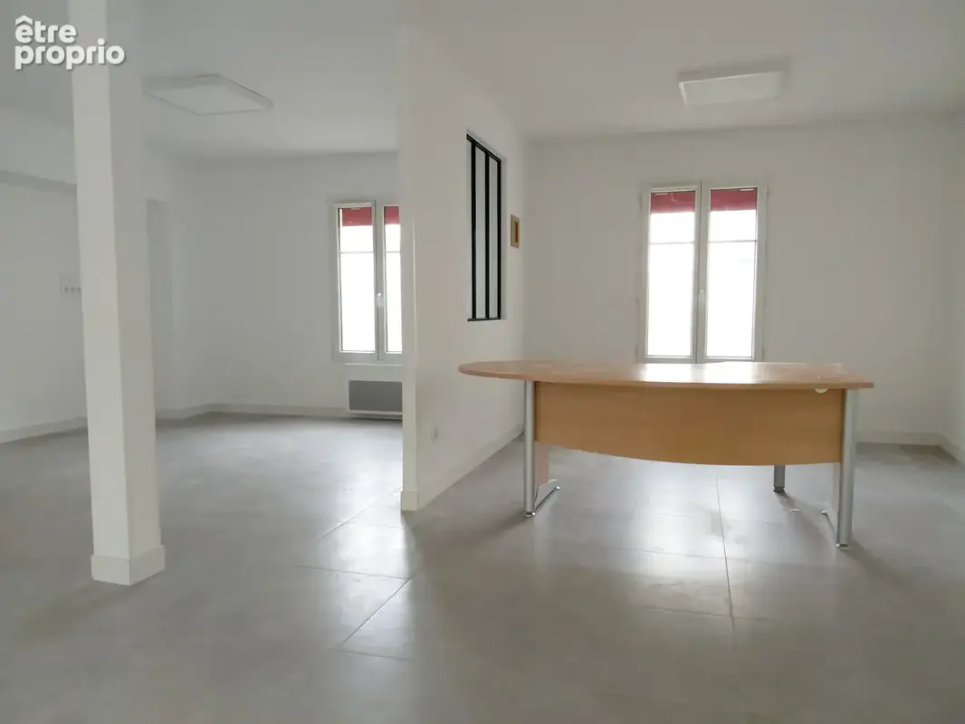 A Vendre A Périgueux : Local commercial d'environ 280m2 - photo 11