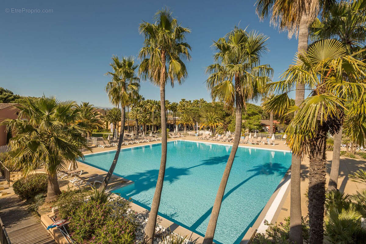 Appartement à MANDELIEU-LA-NAPOULE