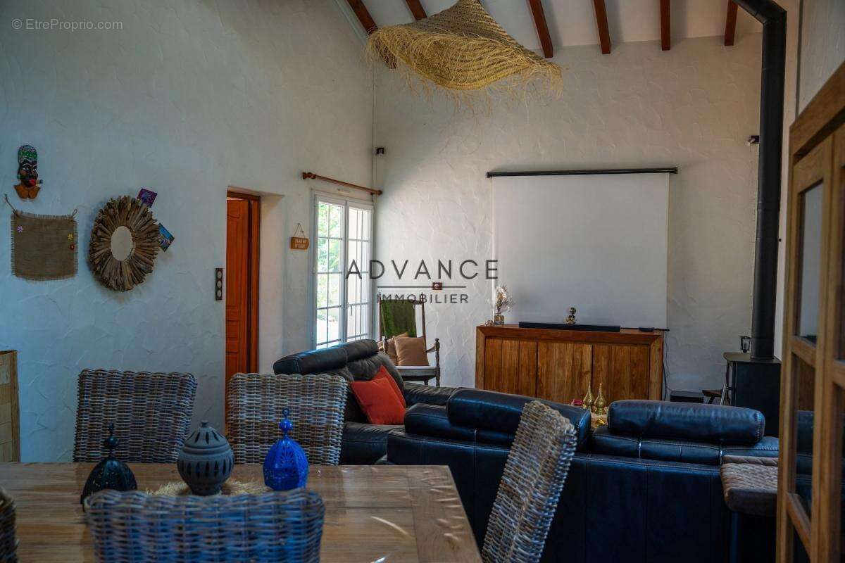 Villa 6 pièces 231 m² - photo 12