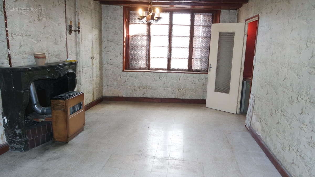 Maison à rénover 128 m² - photo 2
