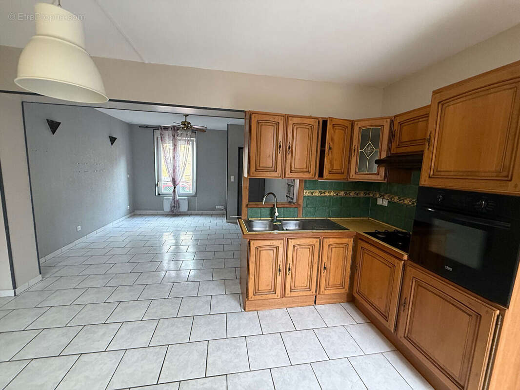 Maison à NOYERS-PONT-MAUGIS