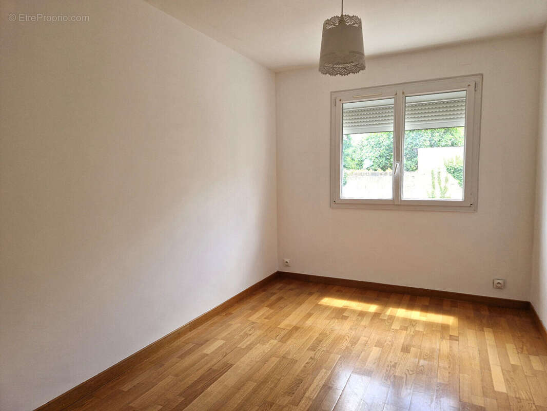 Appartement à SAINT-SEBASTIEN-SUR-LOIRE