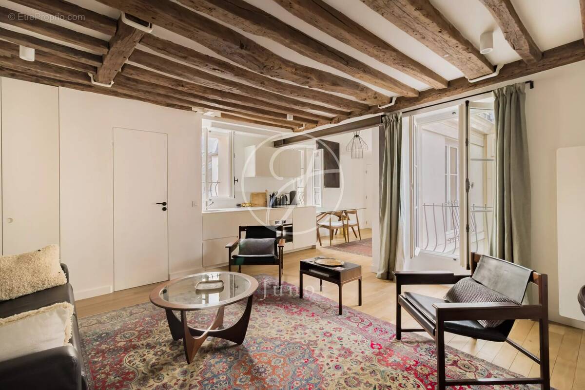 Appartement à PARIS-7E
