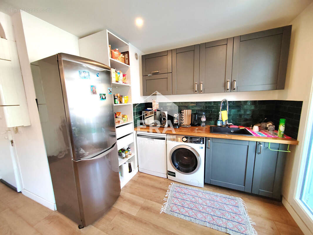 Appartement à MARSEILLE-5E