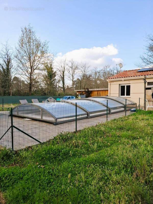 Maison à BAZAS