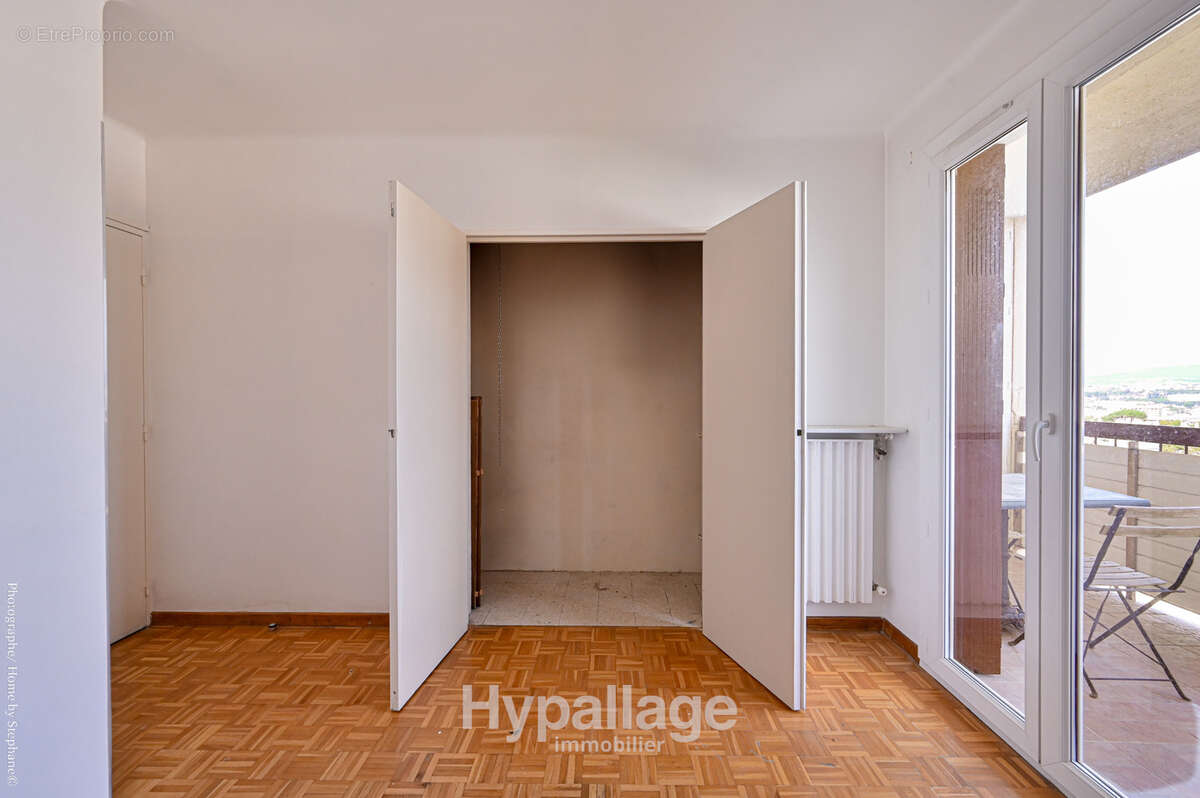 Appartement à MARSEILLE-10E