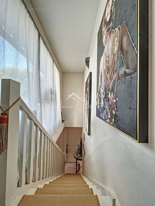 Duplex type 3 de 71 m2 avec terrasse ascenseur et place de parking privée - photo 11