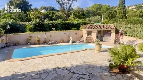 Maison 160 m² à Cavalaire-Sur-Mer  - photo 3