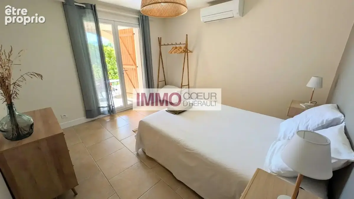 Proche de gignac propriété d'exception  plus d'1 hectare  villa + gîtes + piscine + hangar - photo 14