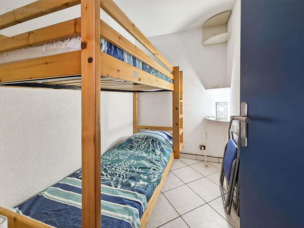 Appartement à ROQUEBRUNE-SUR-ARGENS