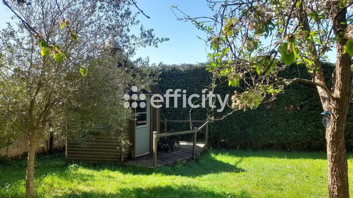 Maison à CONDE-SUR-SARTHE