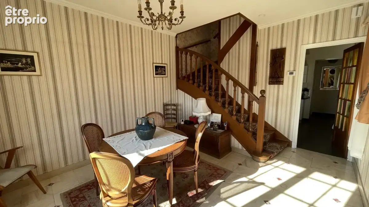 Maison 6 pièces 105 m² à vendre à Liancourt (60140) - photo 3