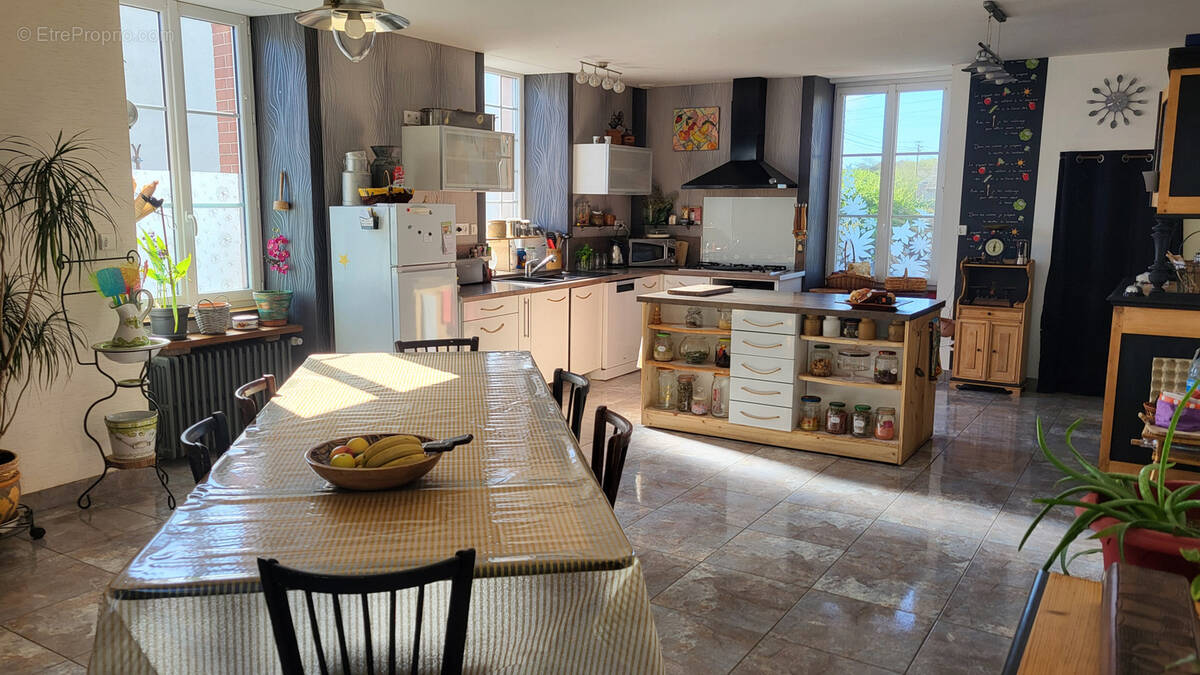Maison à POUANCE