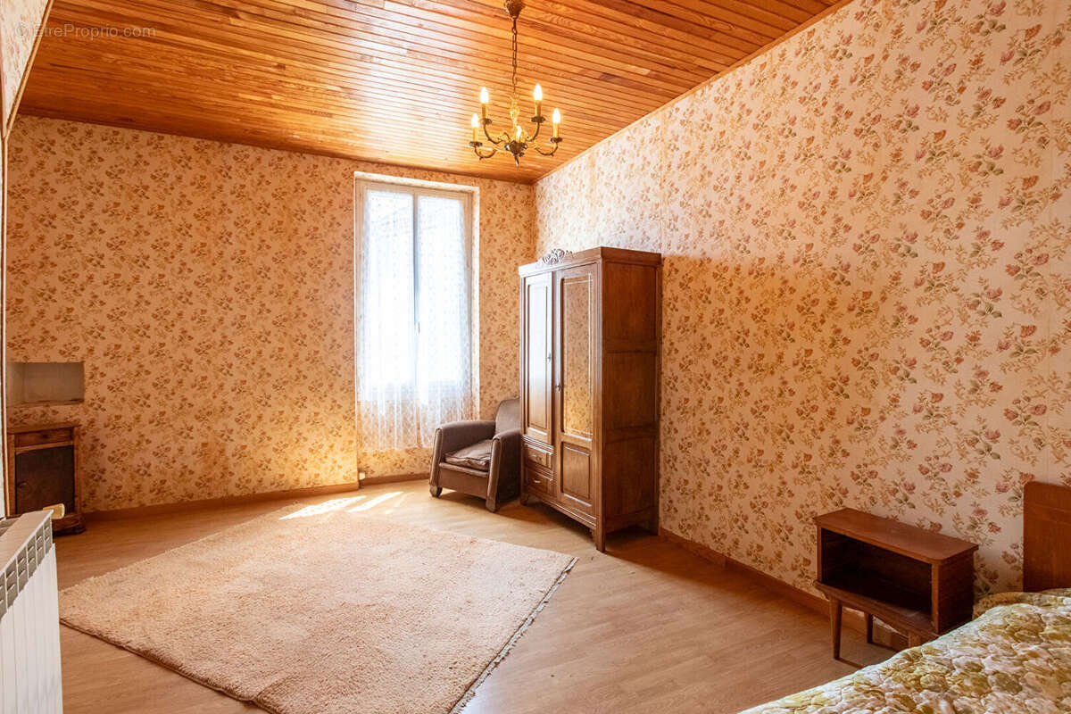 Maison à VIELLA