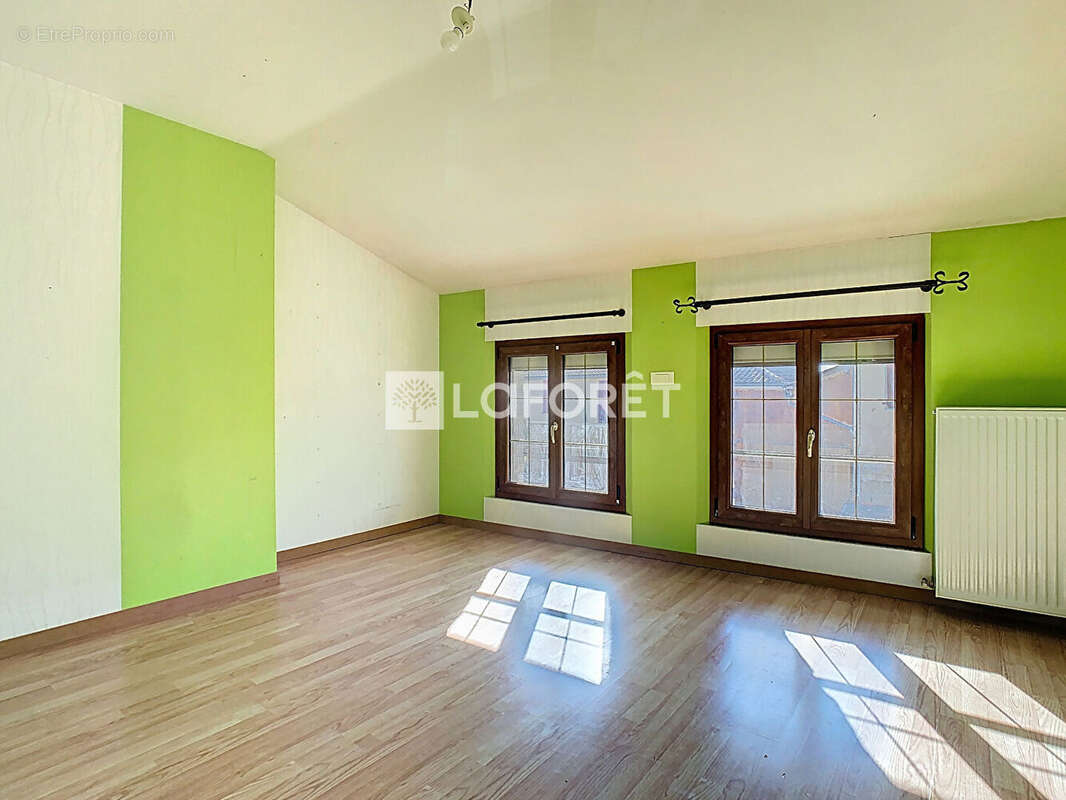 Maison 138 m² avec 4 chambres et jardin, Verrières - photo 7