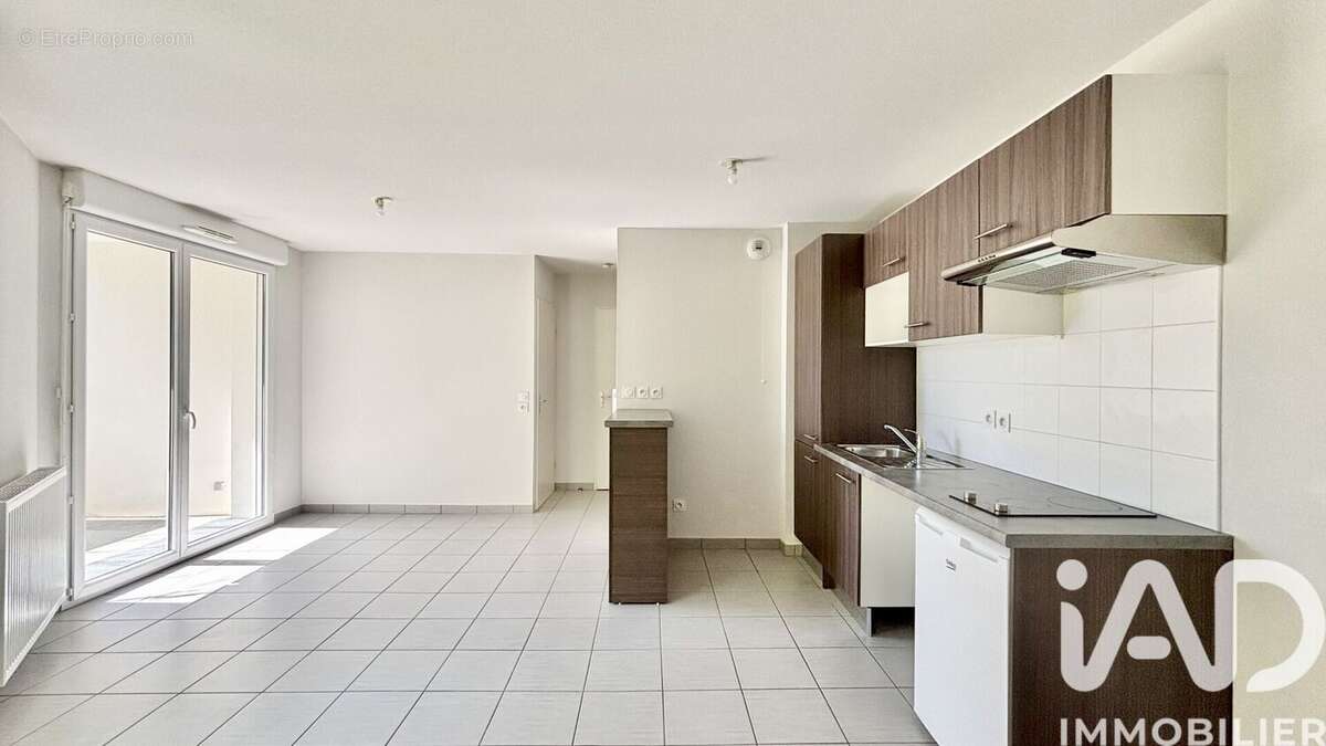 Appartement 43 m² à Artigues-Pres-Bordeaux  - photo 3