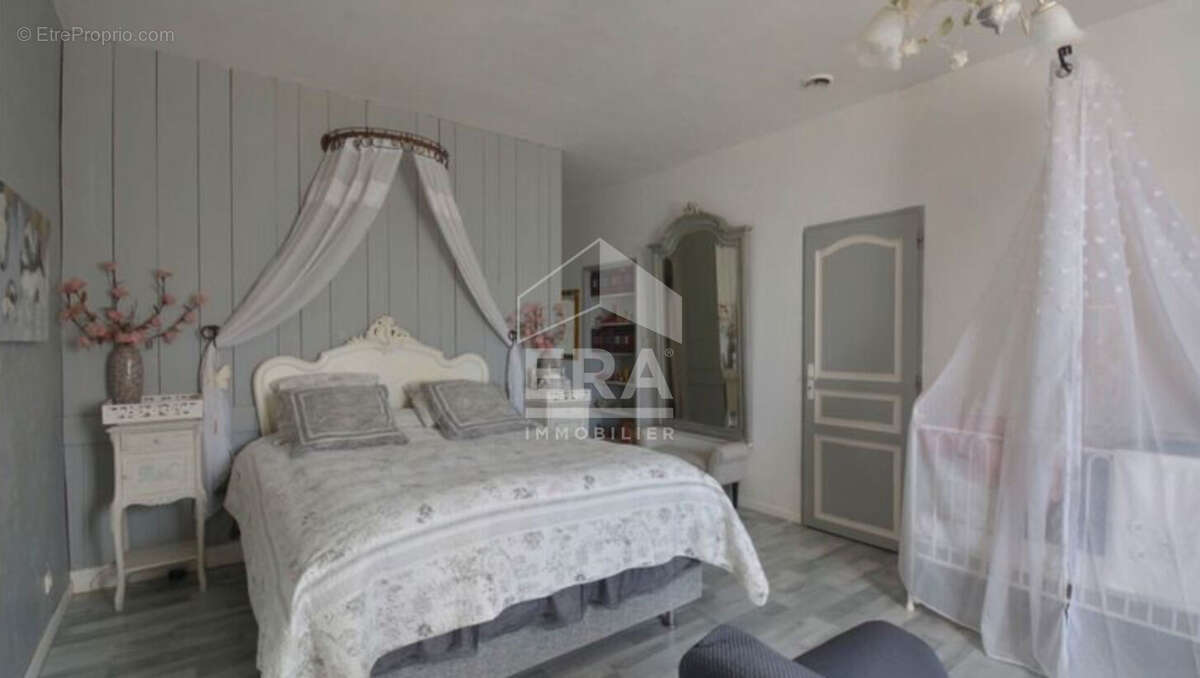 Maison à MONTPON-MENESTEROL