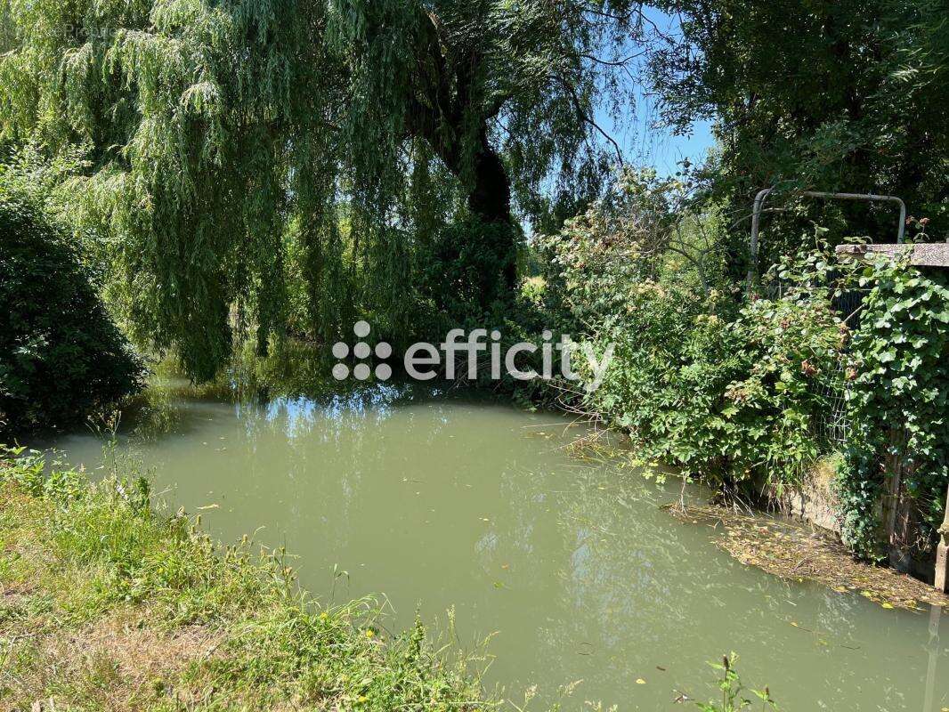 Maison à LA FERTE-BERNARD