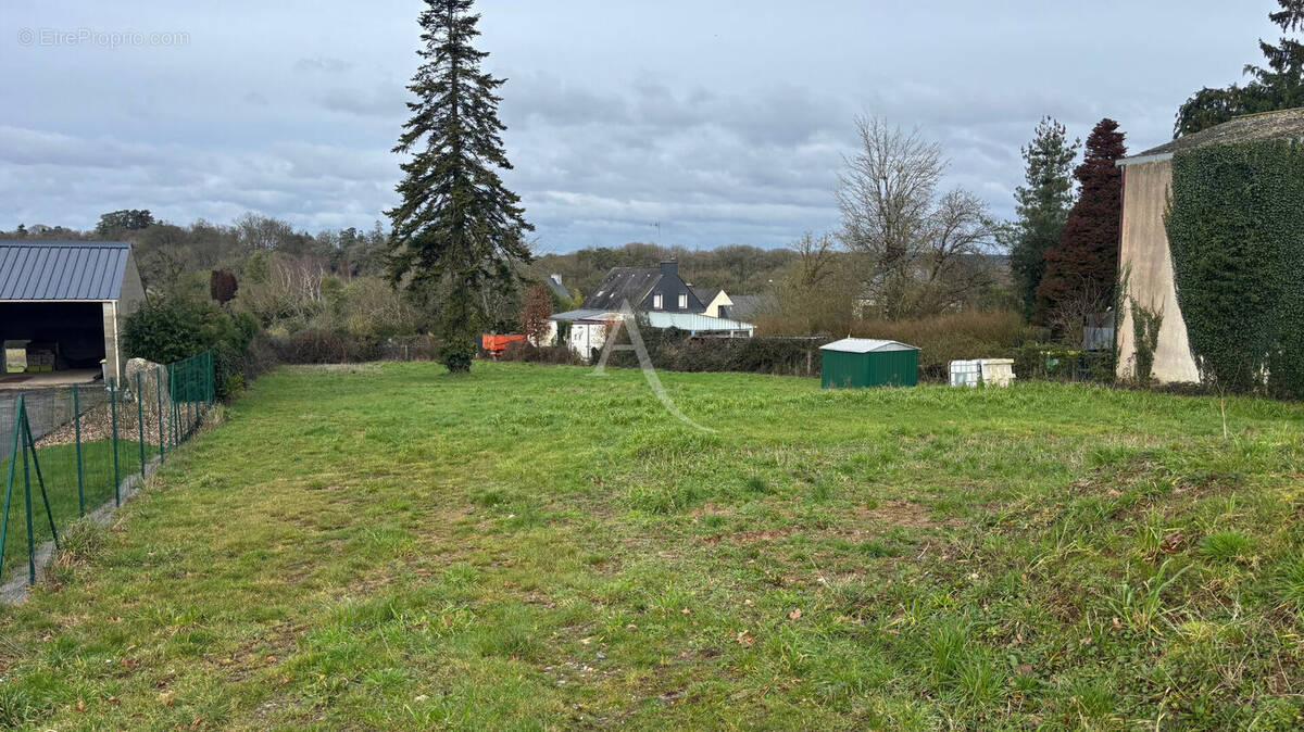 Terrain à AUGAN