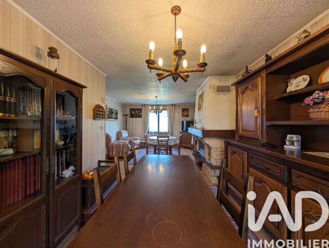 Photo 4 - Maison à MIALET