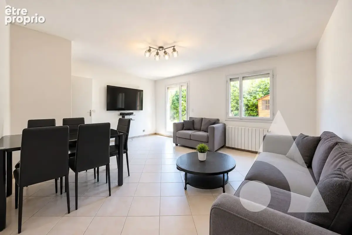 Appartement F4 en duplex descendant avec JARDIN. - photo 4