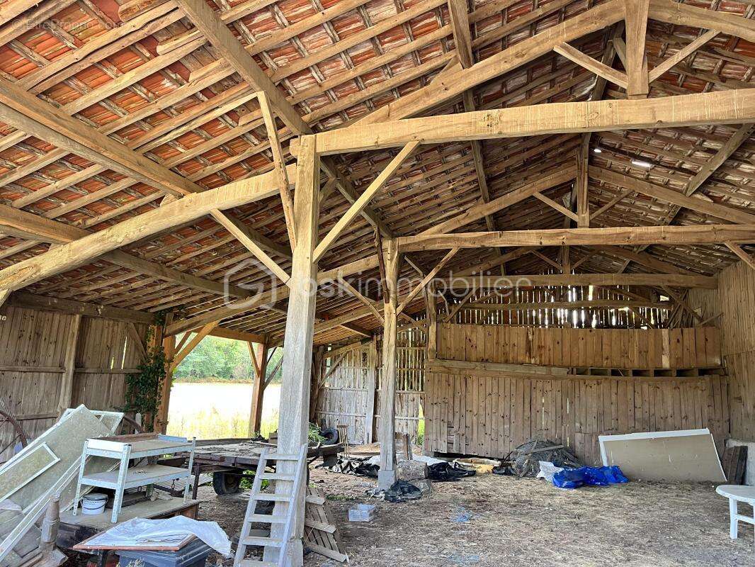 Maison à GRAYAN-ET-L'HOPITAL