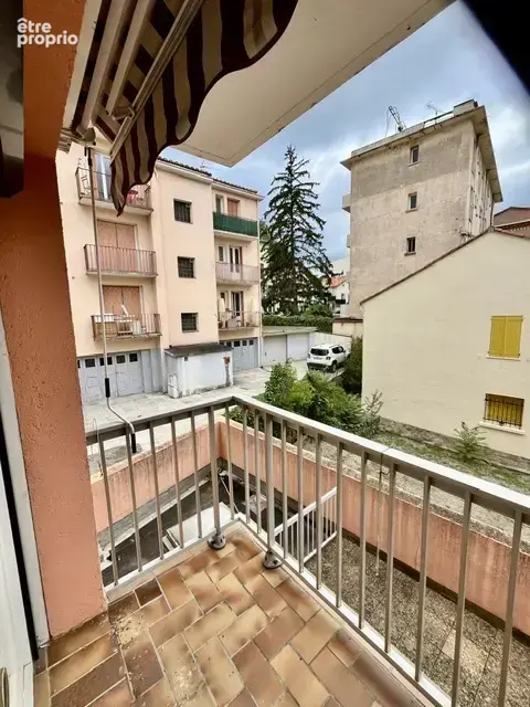 Appartement 86.50m2 avec garage au calme en plein coeur de ville avec un beau potentiel - photo 5