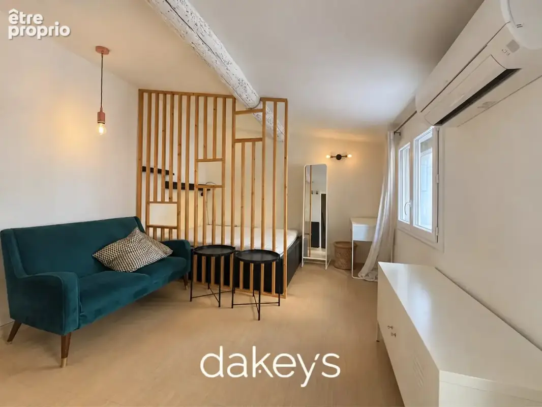 Appartement à MARSEILLE-1E