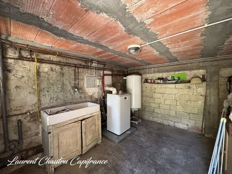 Maison de caractère avec jardin et garage - photo 18