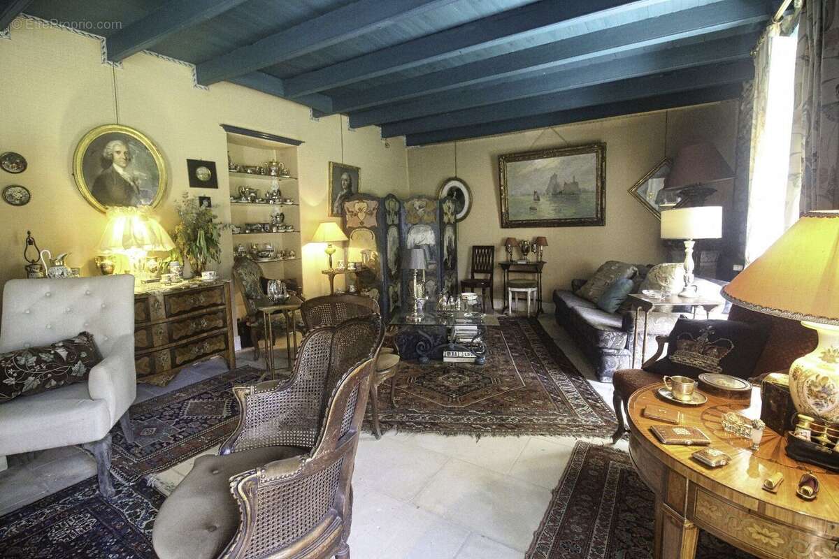 Maison à ETAULES