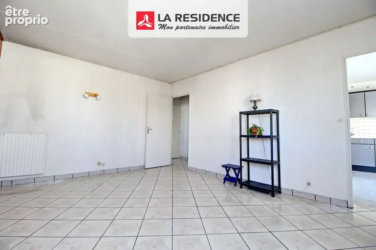 Appartement 2 pièces 56 m² à vendre à Cergy (95000) - photo 4
