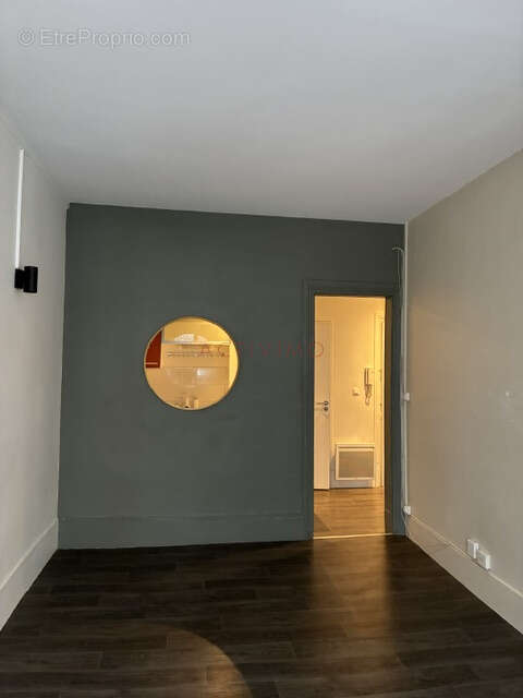 Appartement à PARIS-7E