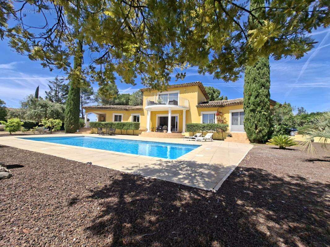Maison à LA MOTTE