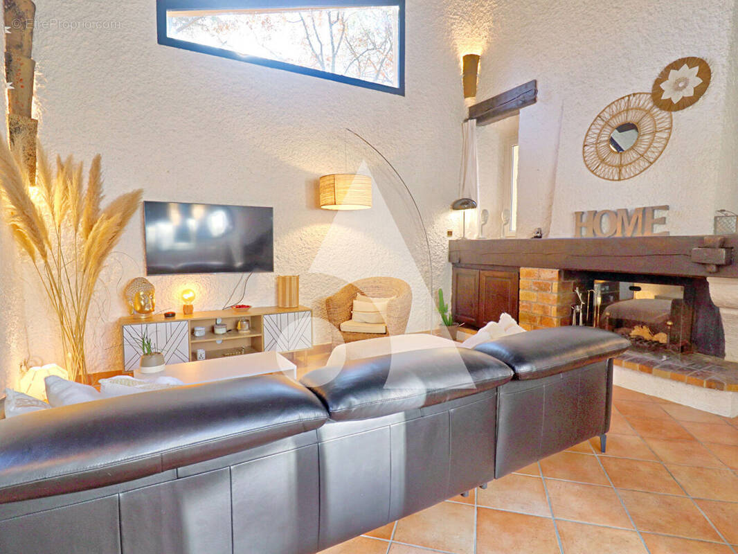 Maison à PIERREVERT