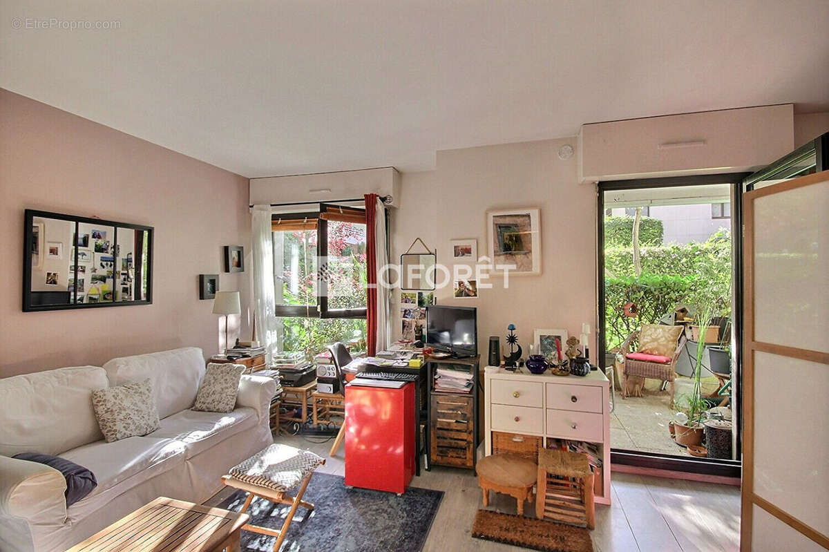 Appartement à SURESNES