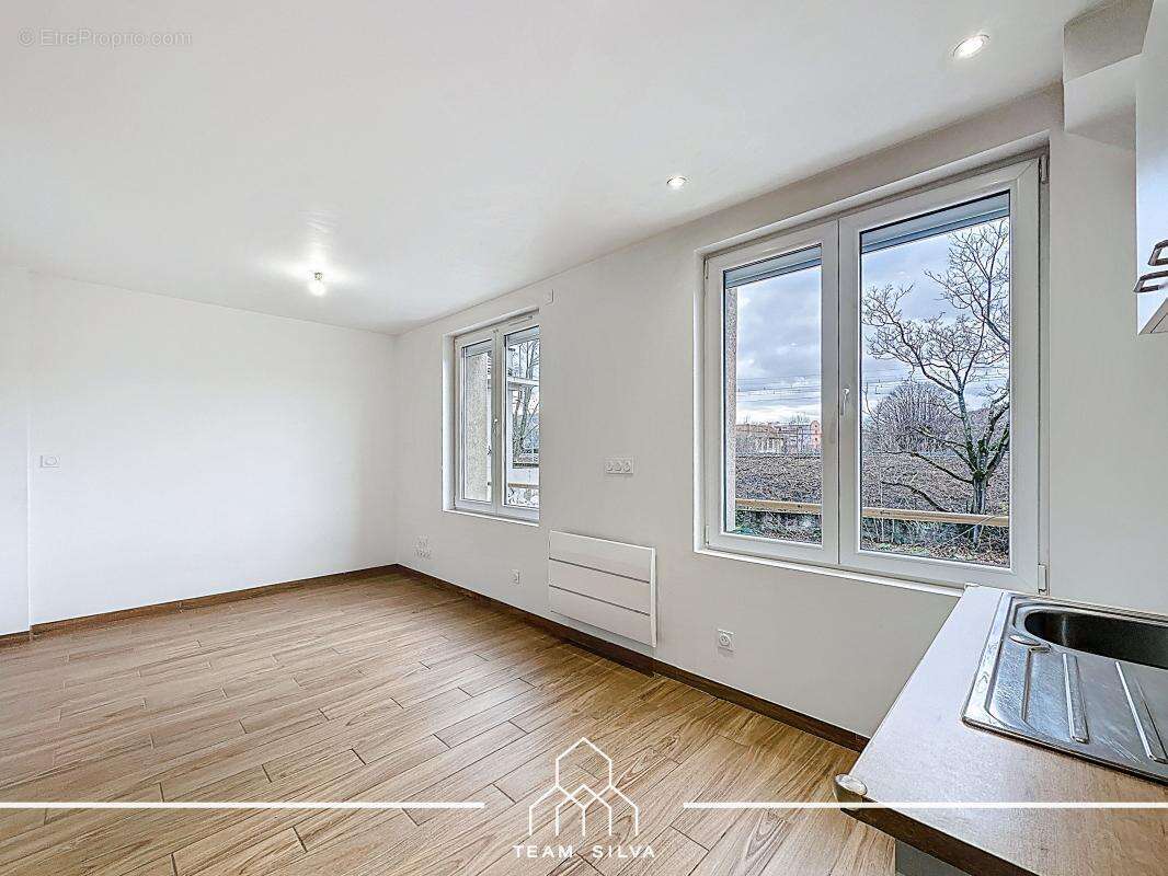 Appartement à GIVORS