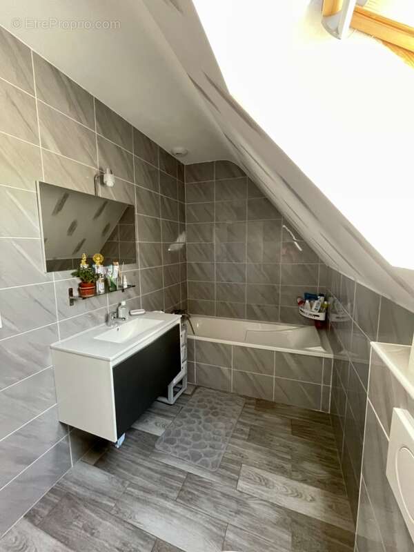 Maison à vendre 8 pièces LOCMARIA PLOUZANE (29) - photo 10