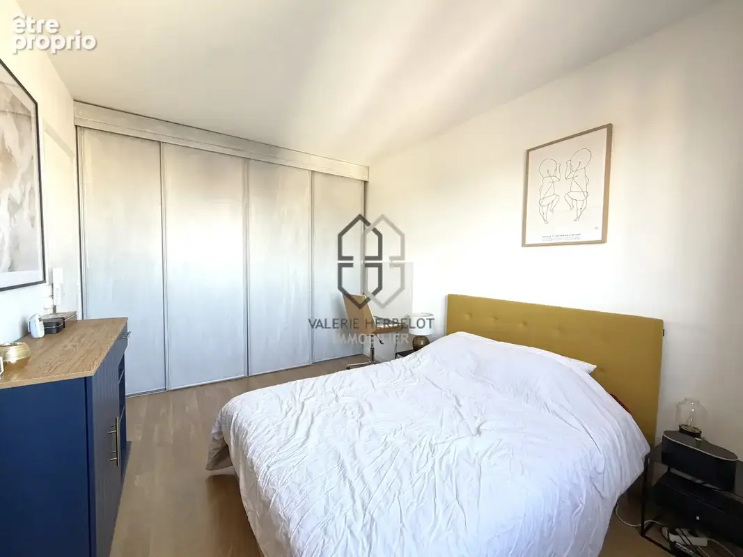 Vite : une visite pour ce beaux 3 pièces avec 2 balcons - photo 13